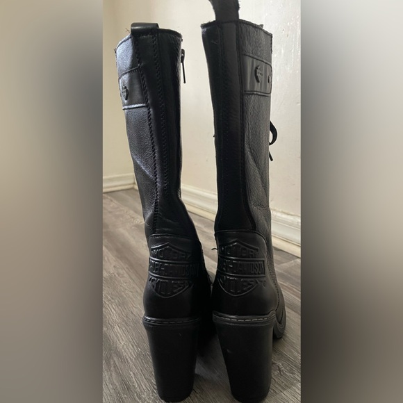 Harley-Davidson Black Lace Up Boots with Chunky Heel - Picture 6 of 14